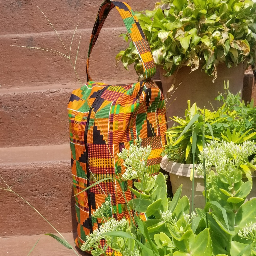 Ankara oversize bag.